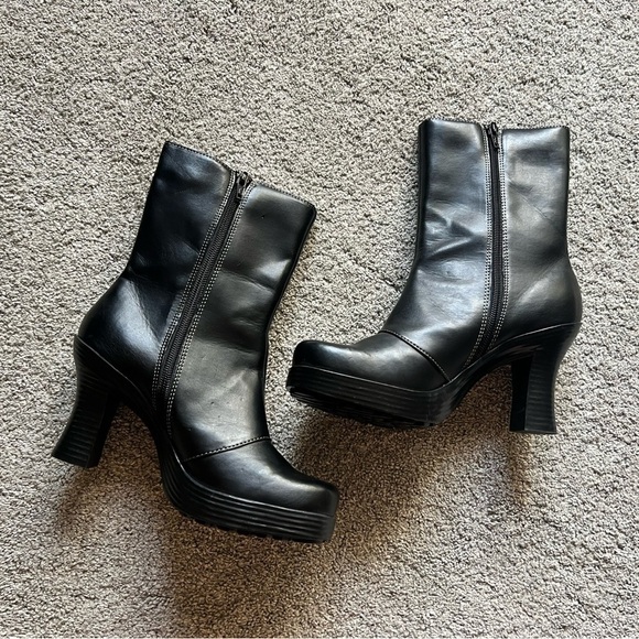 Vintage 90s y2k Bratz L.E.I Size 7 Black Faux Leather Chunky Platform Boots NOS - Picture 2 of 8